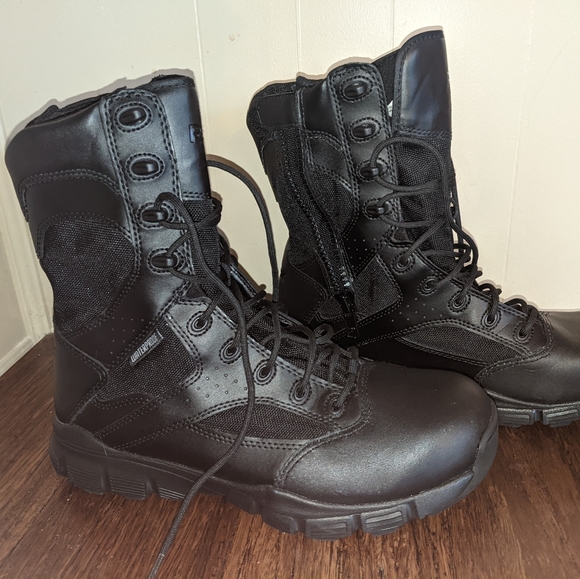 Reebok Men's Lightweight 8in Tactical Waterproof Boot w Side Zipper RB8825 - Picture 1 of 6